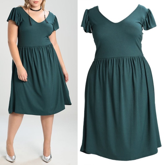 Lost Ink Dresses & Skirts - NWOT Lost Ink ASOS Skater Jersey Plus Midi Dress